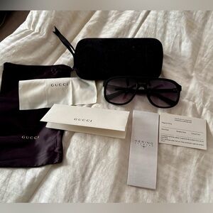 Gucci Black Unisex Aviator Sunglasses Full Inclusion